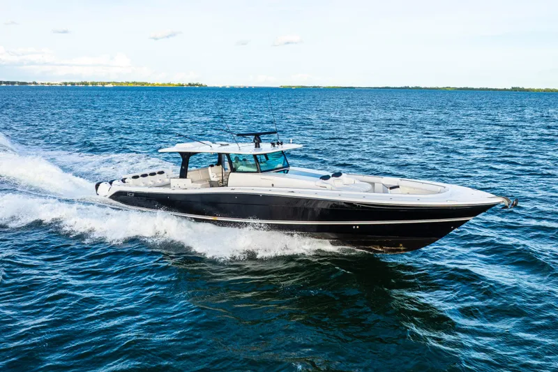  Yacht Photos Pics 2021 HCB 65 Estrella cruising on open water, showcasing sleek design and performance.