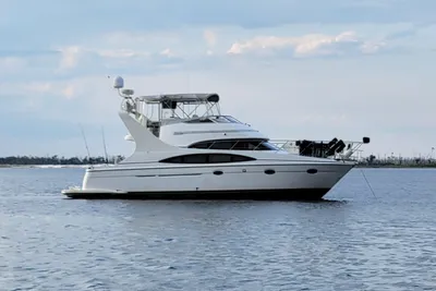 Carver 410 Sport Sedan