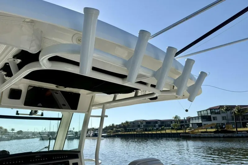 Madness Yacht Photos Pics 2018 Boston Whaler 330 Outrage - Rod Holders