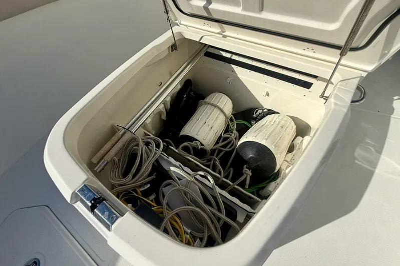 Madness Yacht Photos Pics 2018 Boston Whaler 330 Outrage - Storage