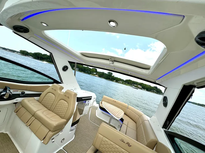 Bee Good Yacht Photos Pics Hardtop Manual Sliding Roof