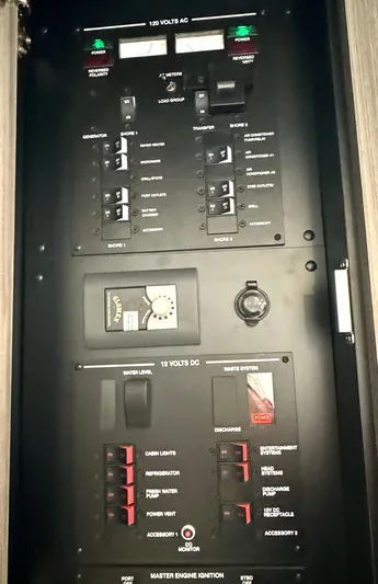 Bee Good Yacht Photos Pics Breaker Panel