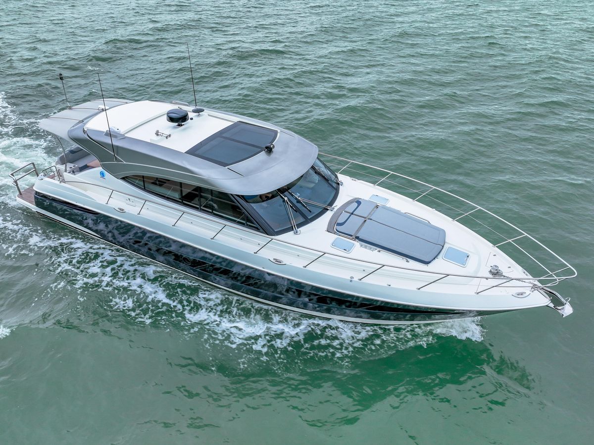 2021 Riviera 54 