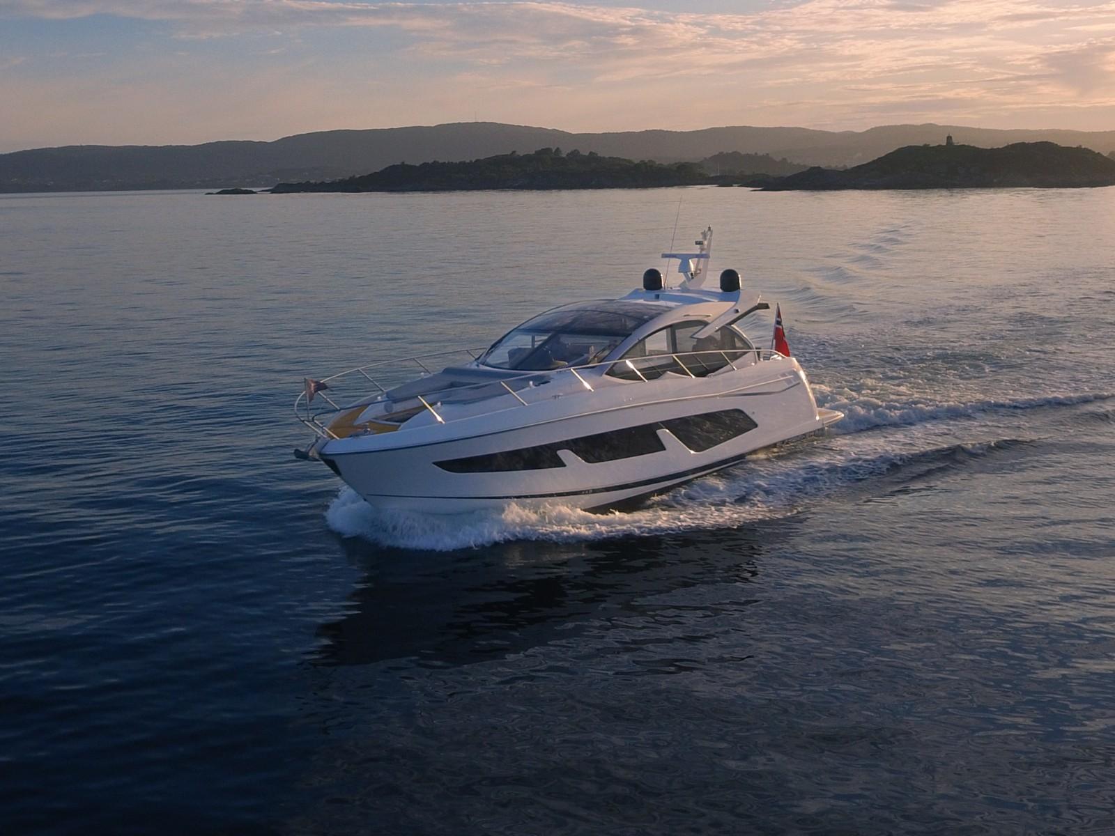 2019 Sunseeker Predator 50 Sports Cruiser for sale - YachtWorld