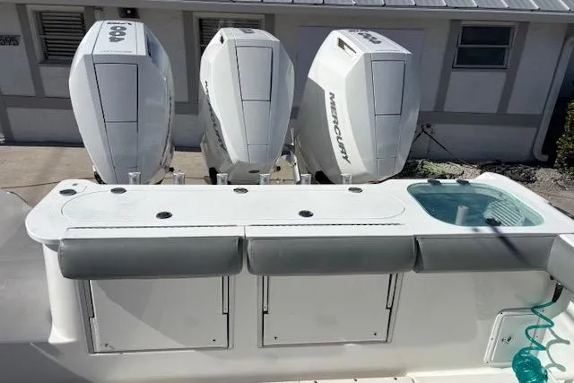  Yacht Photos Pics 2008 Everglades 350LX boat with triple Mercury outboard engines and fishing station.