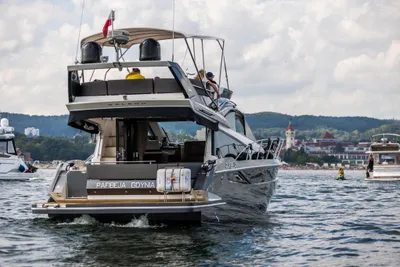 2012 Galeon 420 Fly