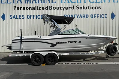MasterCraft X30