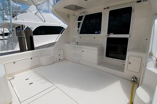 2009 Riviera 47 Enclosed Flybridge Series II