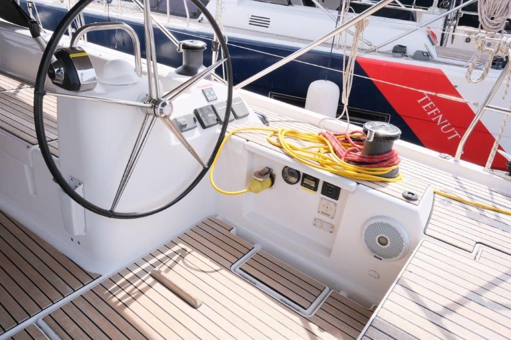 2016 Dufour 56 