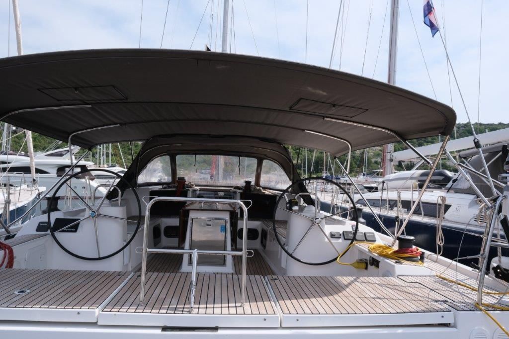 2016 Dufour 56 