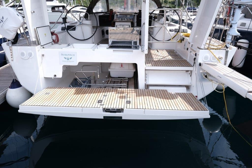 2016 Dufour 56 