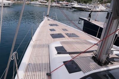 Yacht
