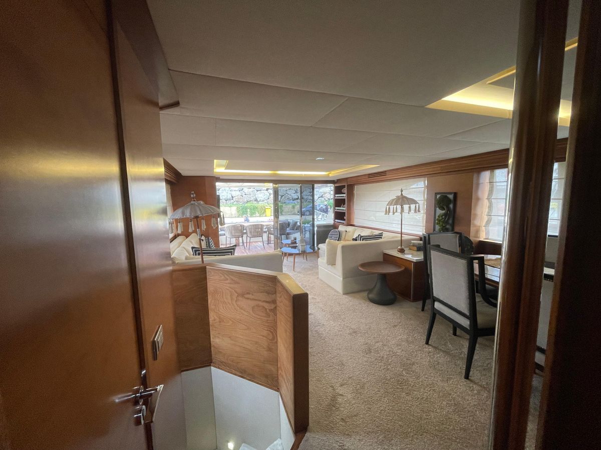 2007 Azimut 88 