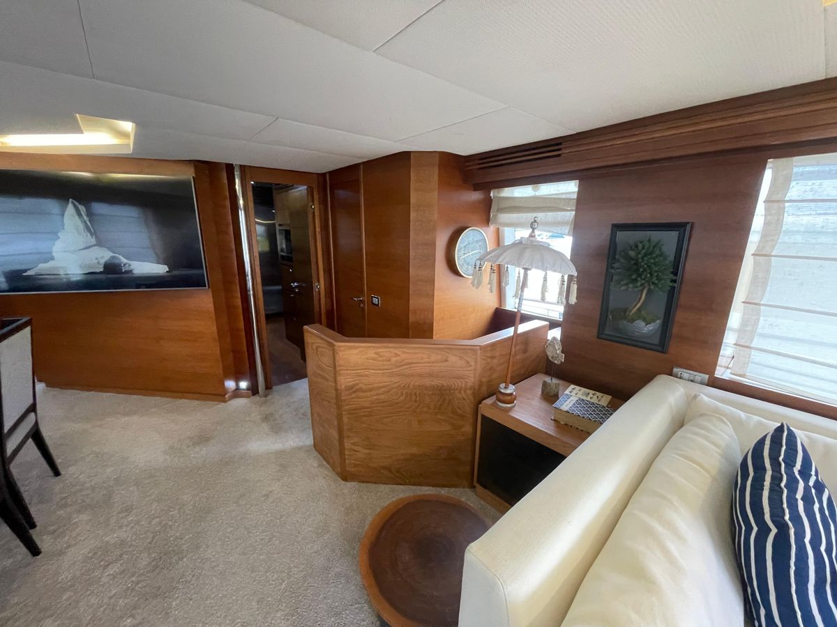 2007 Azimut 88 