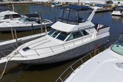 Sea Ray 380 Aft Cabin