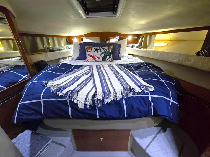 Millie Grazie Yacht Photos Pics 