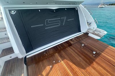 Yacht