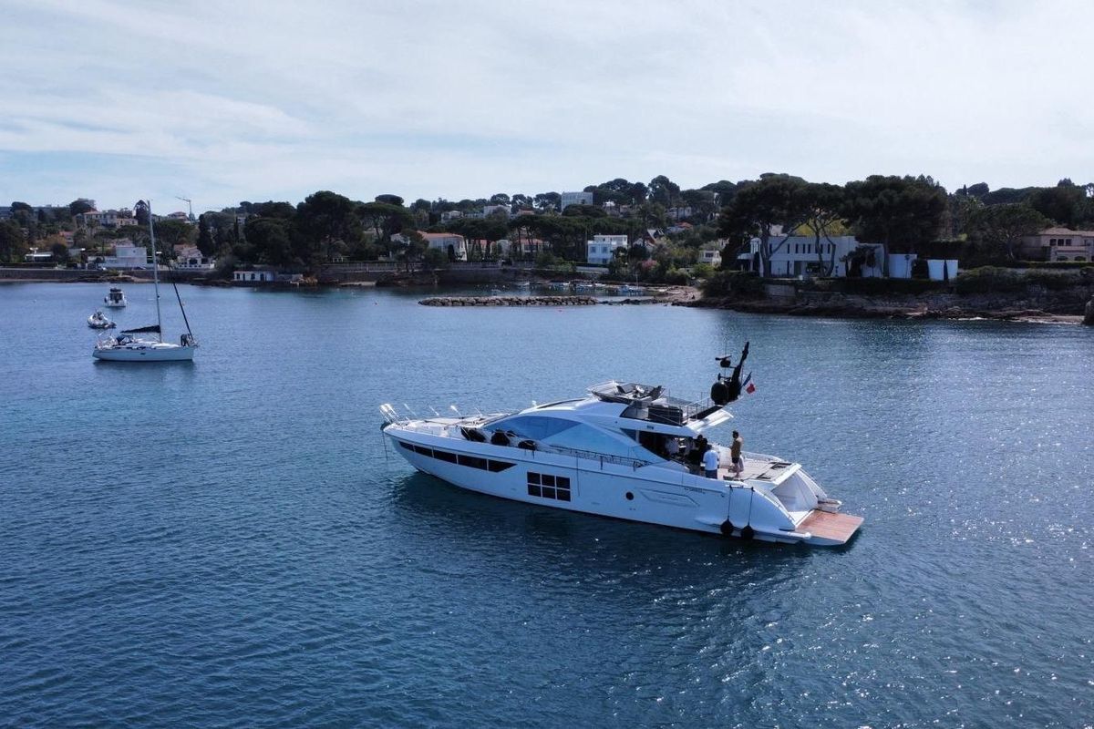 2020 Azimut 70 