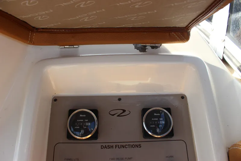  Yacht Photos Pics Dashboard of 2002 Regal Commodore 3880 boat with gauges and controls.