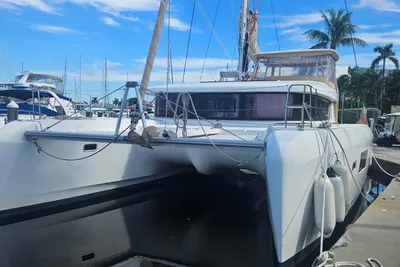 Lagoon 42