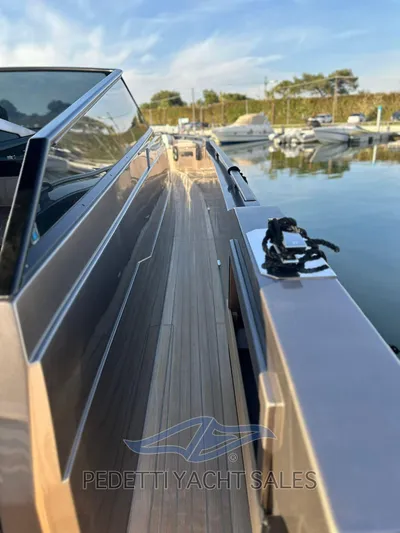  Yacht Photos Pics 16