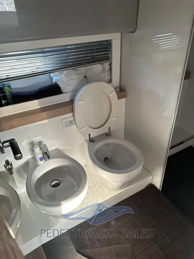  Yacht Photos Pics 25