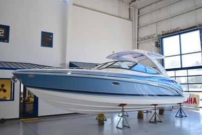 Formula 330 Crossover Bowrider I/O