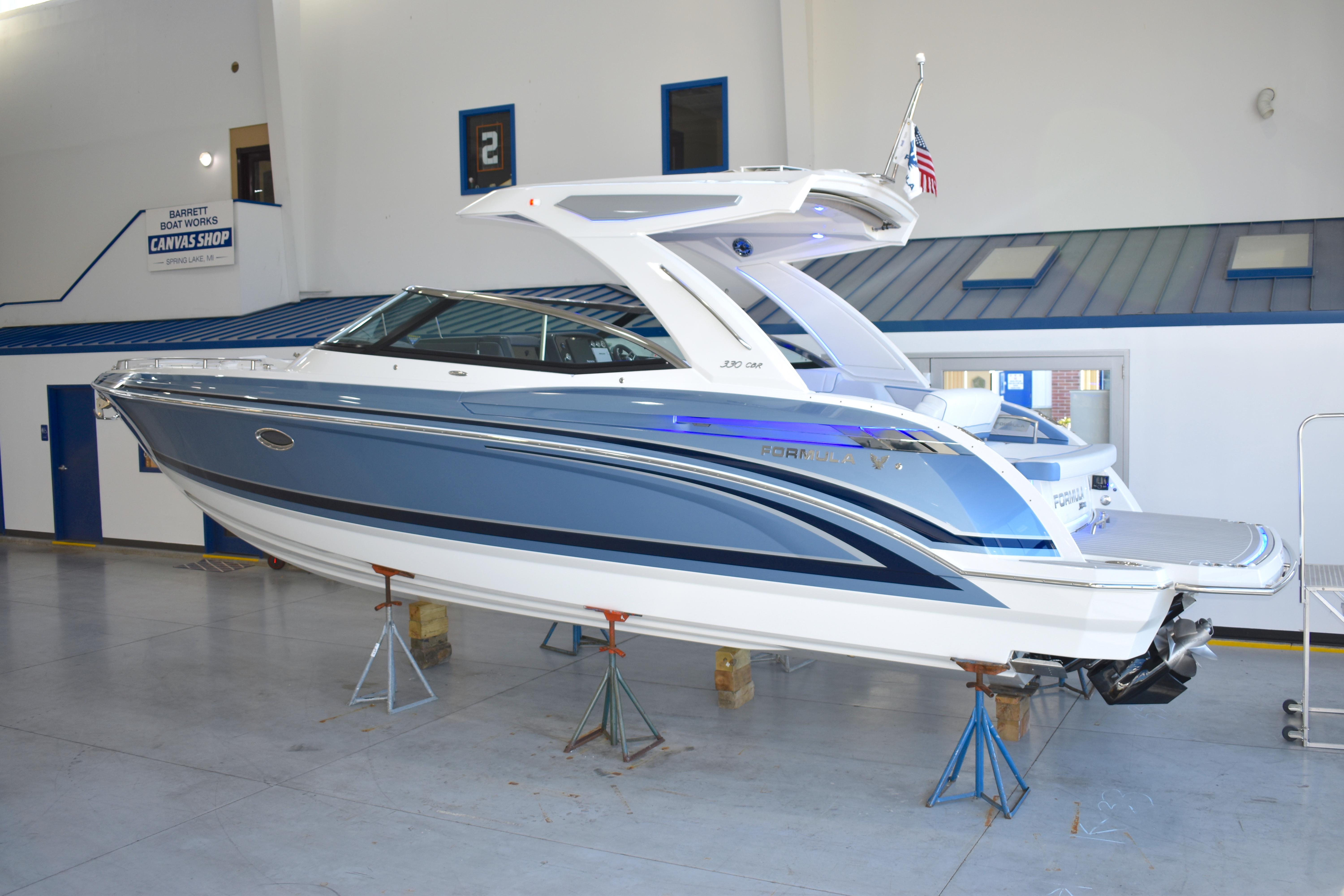 2024 Formula 330 Crossover Bowrider I/O Express Cruiser for sale ...