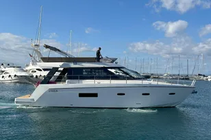 2011 Sealine F42
