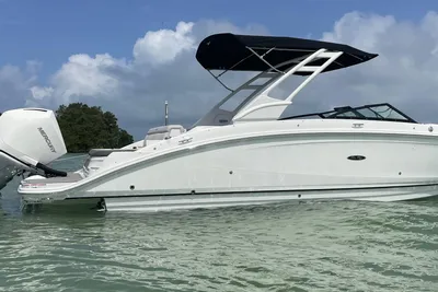 Sea Ray SDX 270