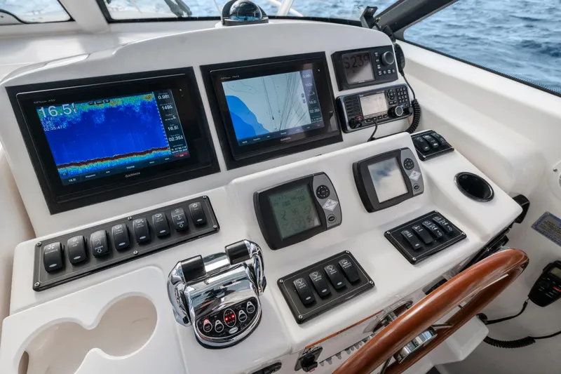 Mantra Yacht Photos Pics 