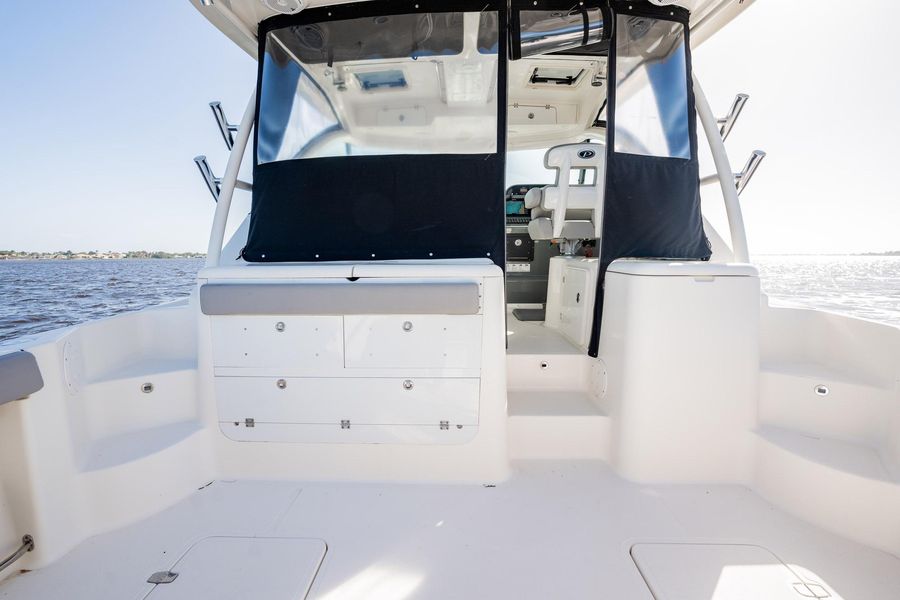 2014 Pursuit OS 345 Offshore