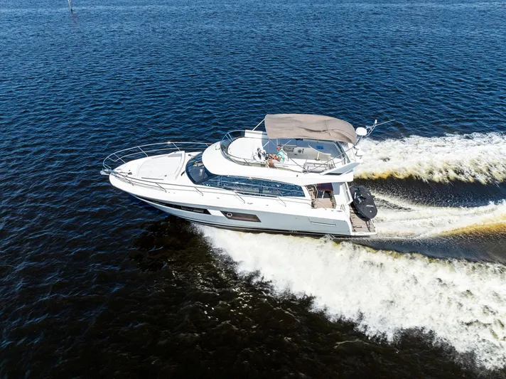  Yacht Photos Pics 2018 Prestige 460 yacht cruising on open water.