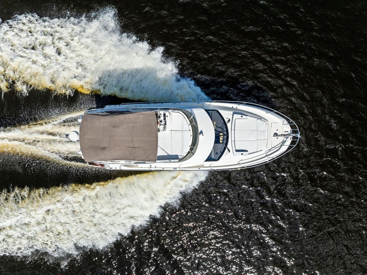 2018 Prestige 46 