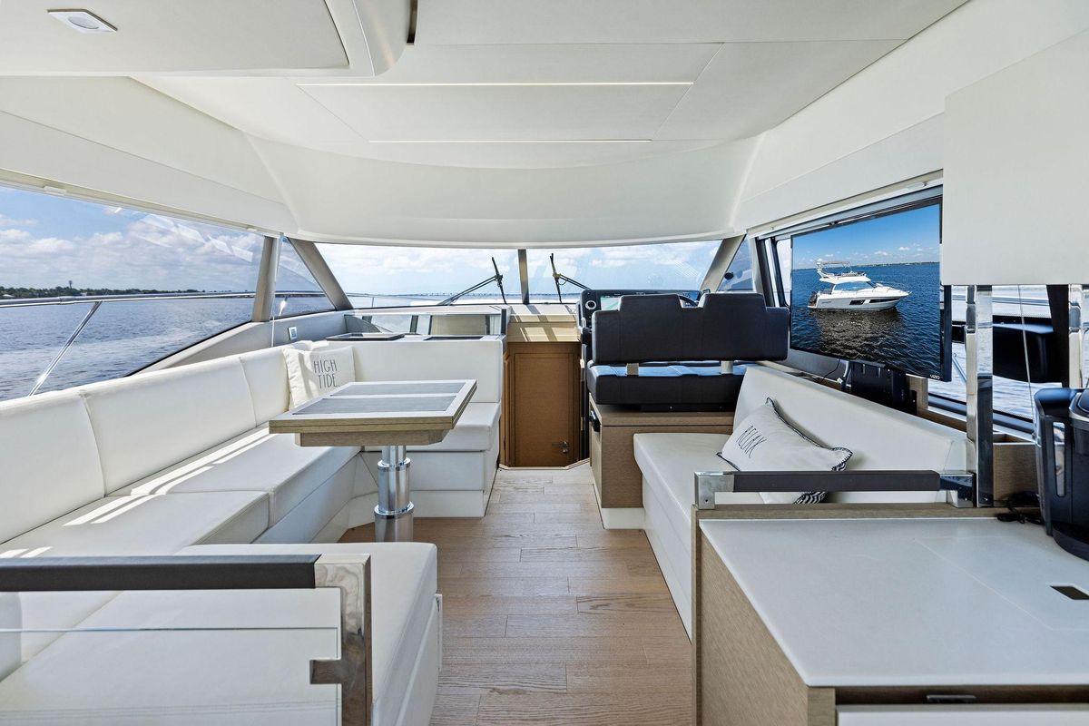 2018 Prestige 46 