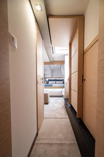  Yacht Photos Pics Interior of 2023 Fountaine Pajot Isla 40 catamaran, featuring modern design and cozy bedroom.