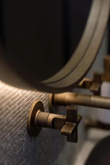 Otoctone Yacht Photos Pics Close-up of elegant brass fixtures on Sunreef 80 Sailing yacht, 2024 model.