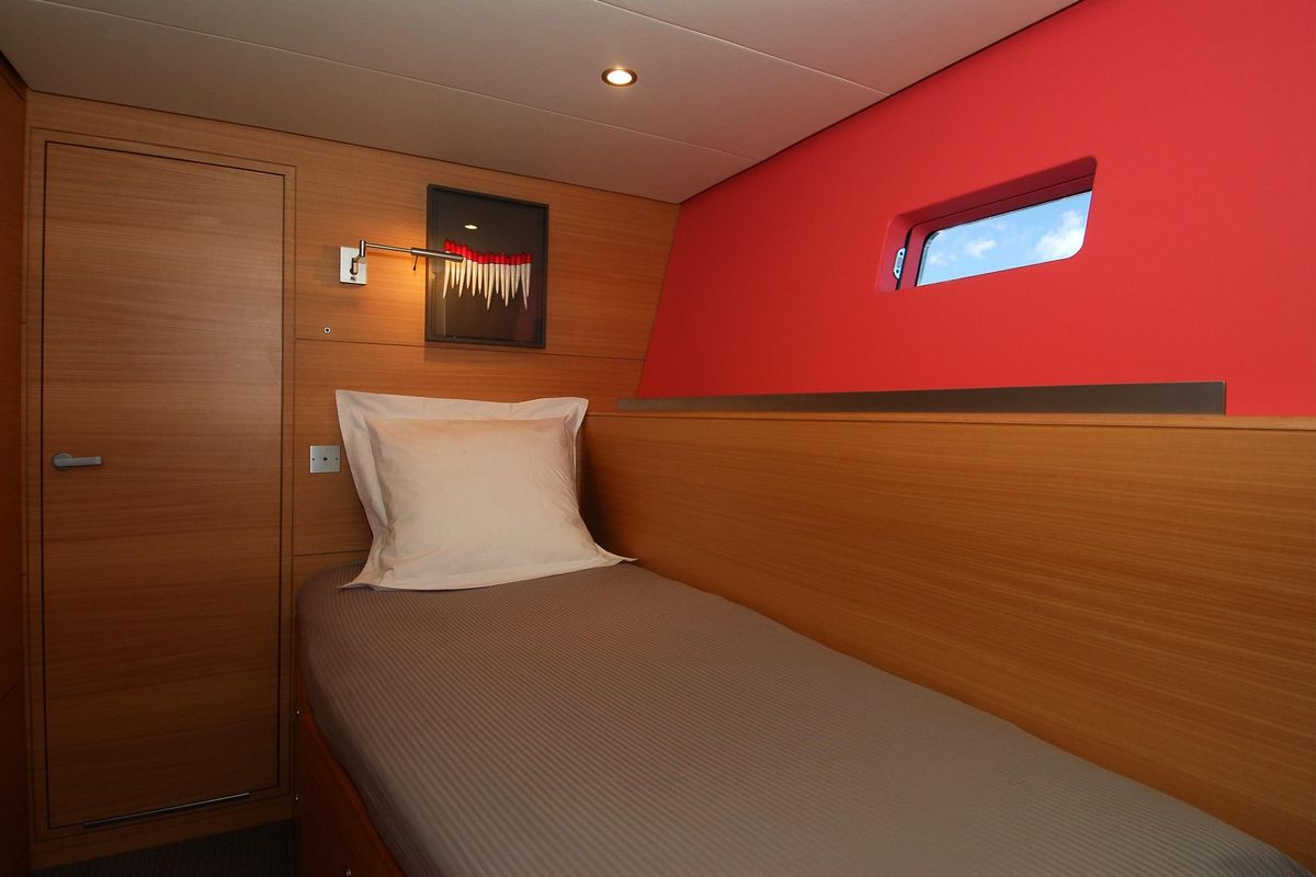 2005 Vaudrey Miller 78