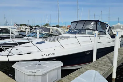 Regal 3760 Commodore