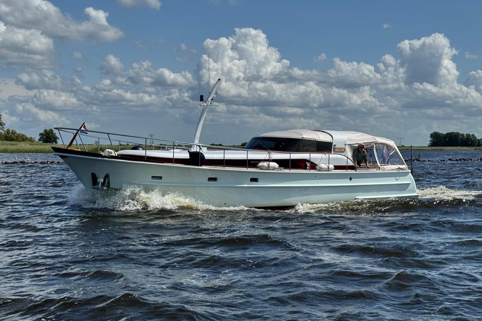 2012 Super Van Craft 13.20 River