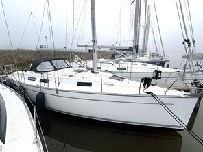 2010 Bavaria 32 Cruiser