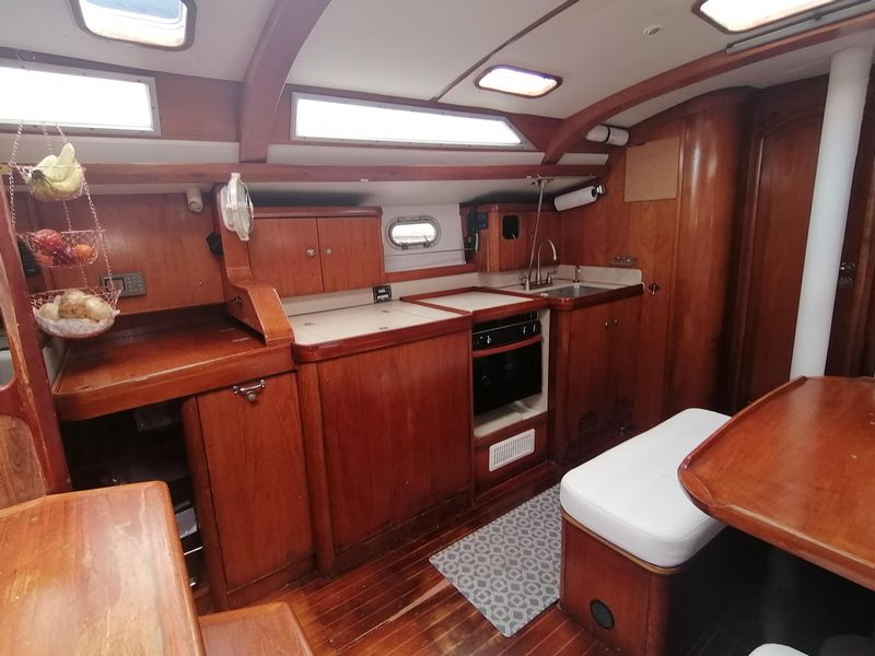 1994 Jeanneau SUN ODYSSEY 42.1