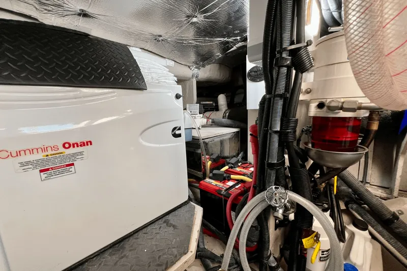 Mariner Yacht Photos Pics 