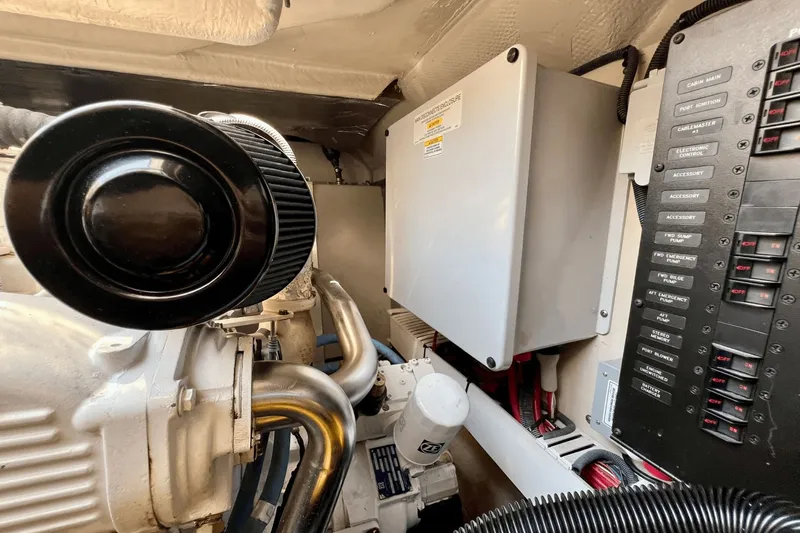 Mariner Yacht Photos Pics 