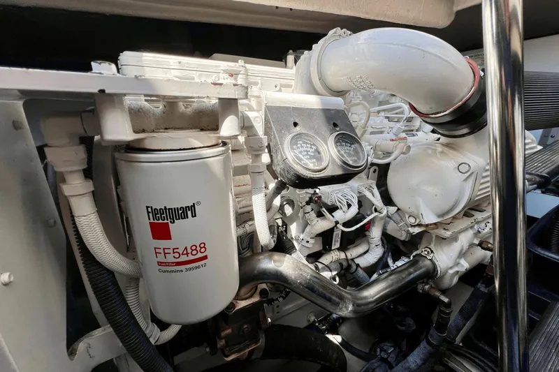 Mariner Yacht Photos Pics 