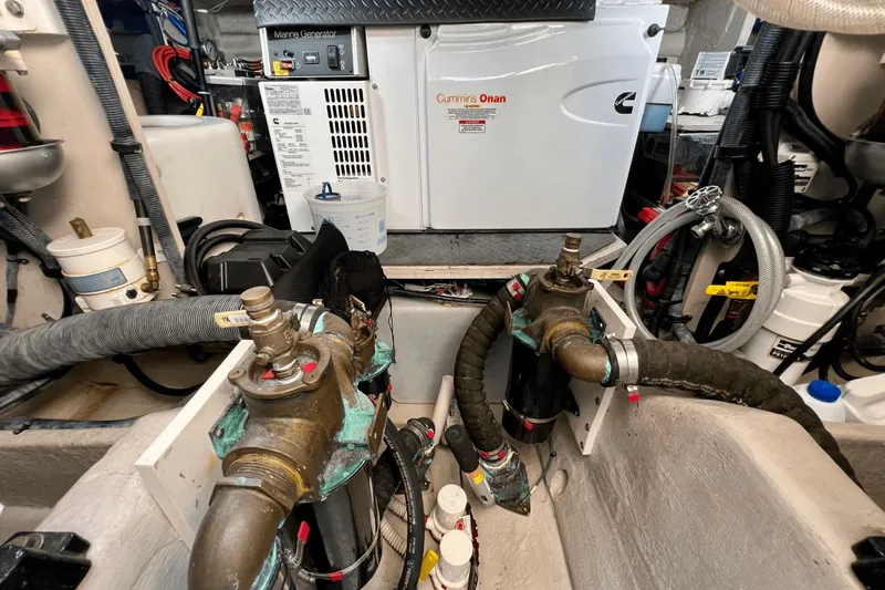 Mariner Yacht Photos Pics 