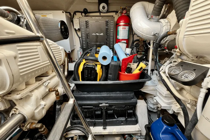 Mariner Yacht Photos Pics 