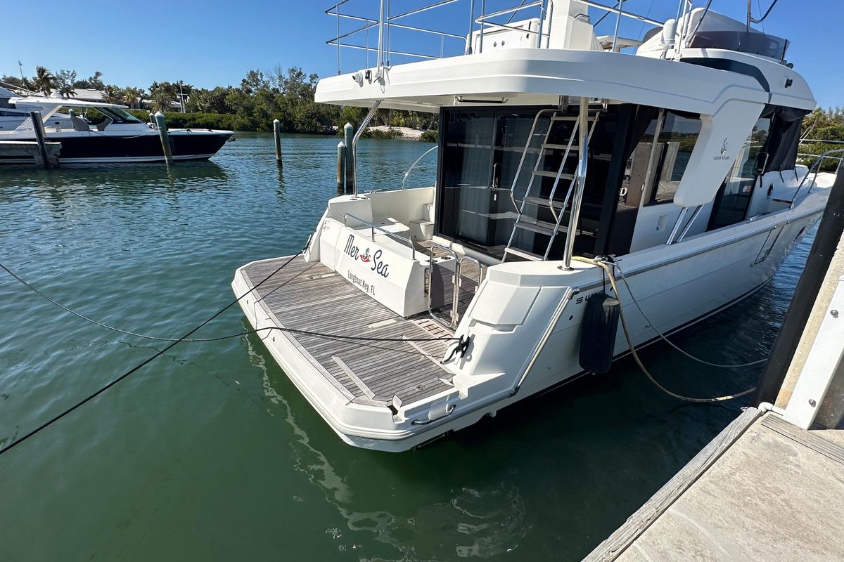2021 Beneteau 44 