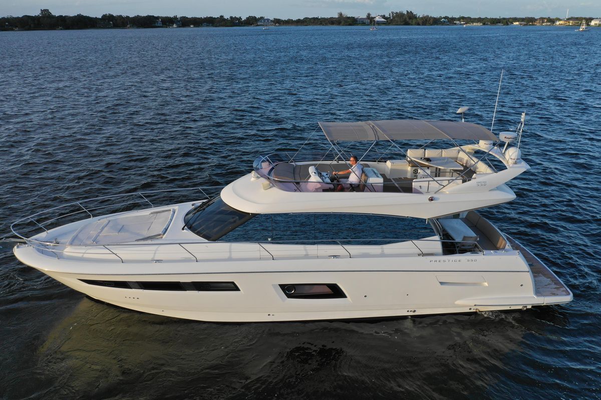 2015 Prestige 55 
