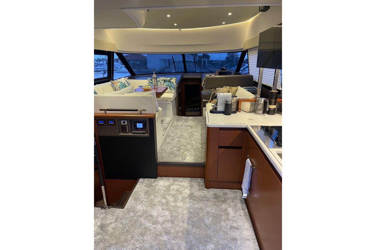 2017 Prestige 45 